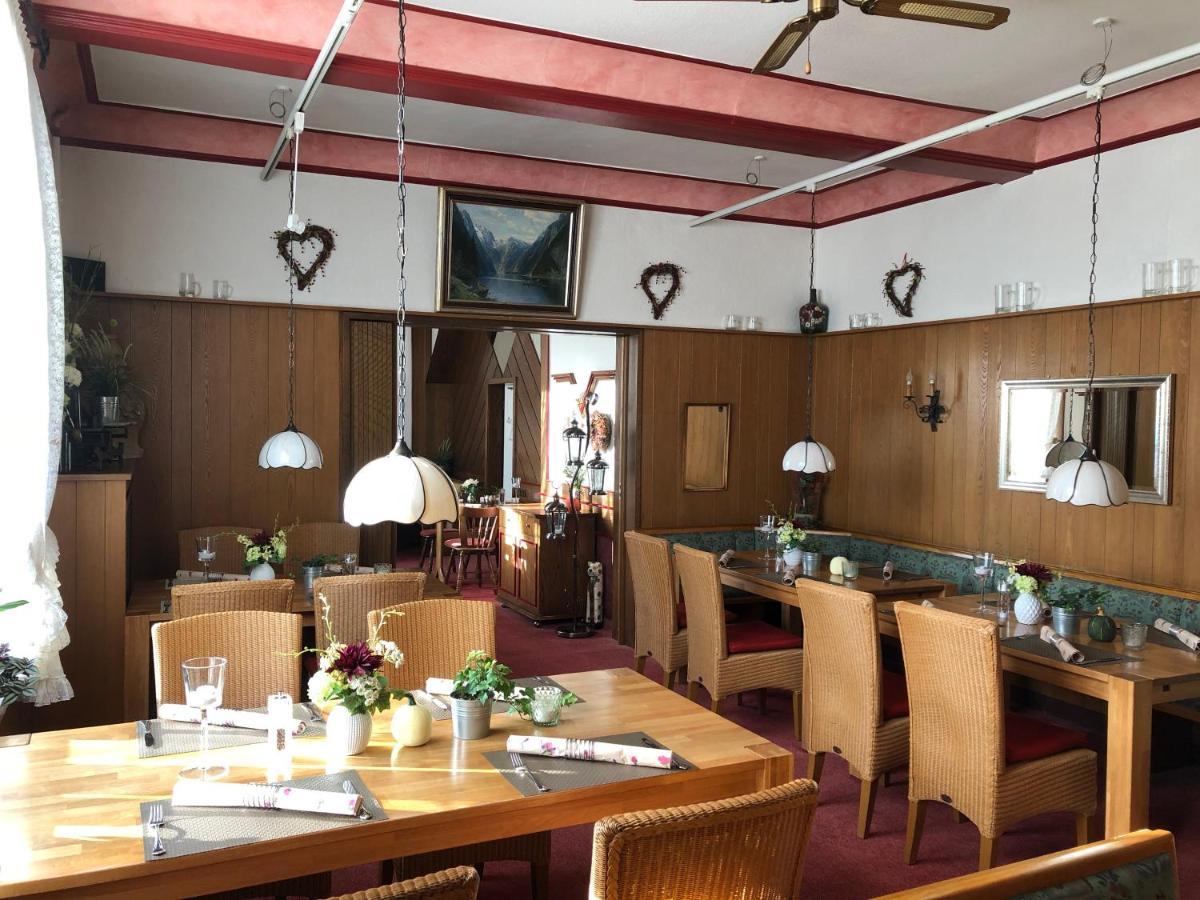 סייסן Hotel-Restaurant Wilhelmsbad מראה חיצוני תמונה