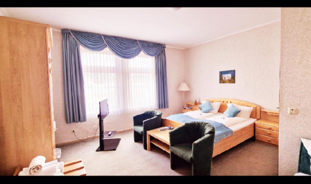 סייסן Hotel-Restaurant Wilhelmsbad חדר תמונה